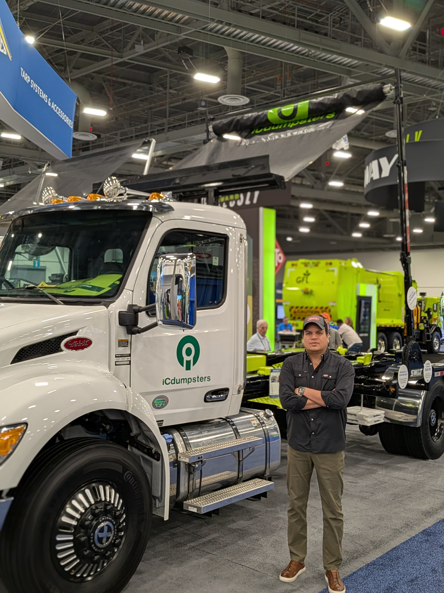 iCdumpsters founder at the Waste Expo booth